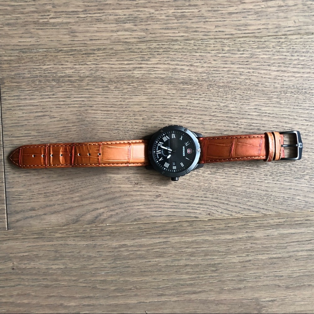 Wenger VINTAGE genuine leather strap watch